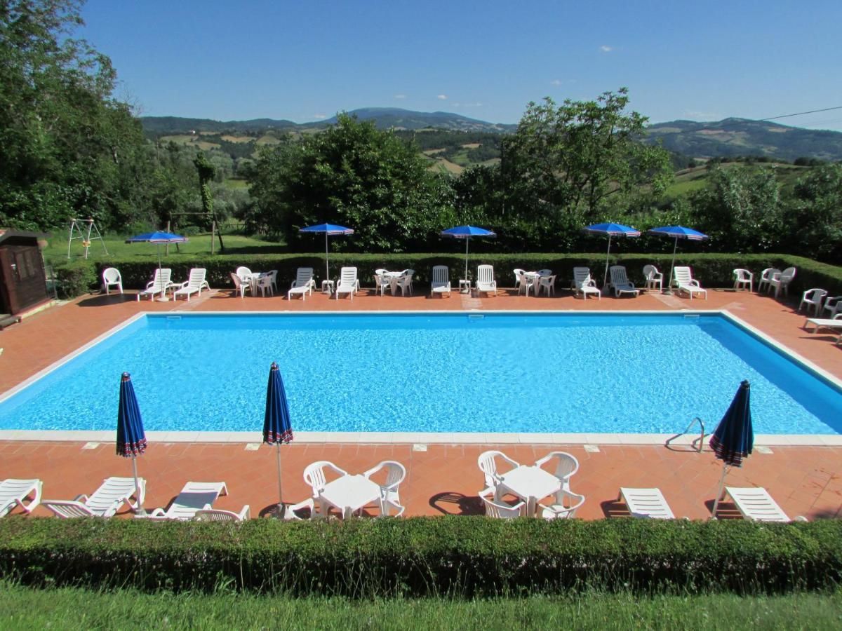 Agriturismo Dea Valfabbrica Bagian luar foto