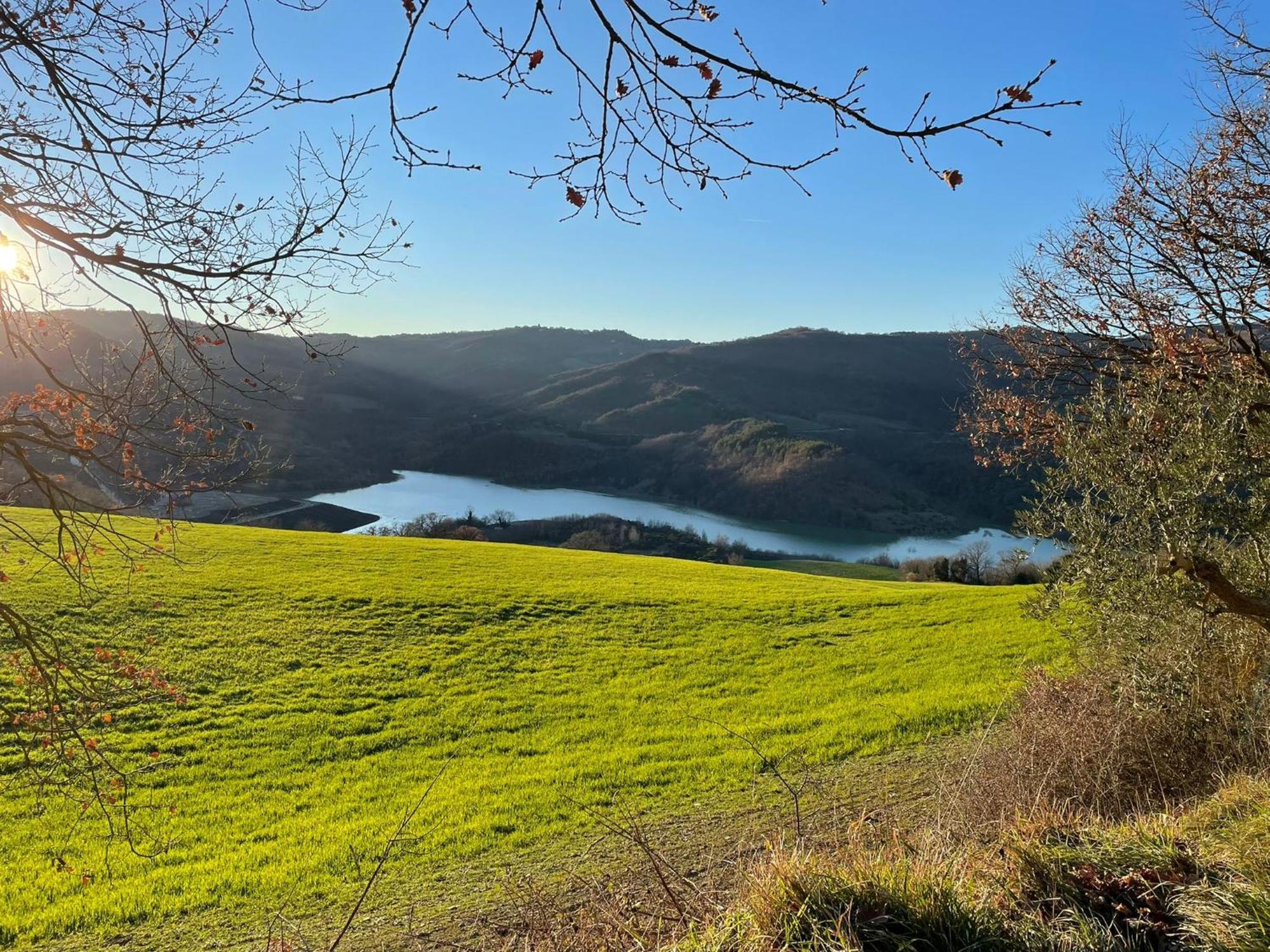Agriturismo Dea Valfabbrica Bagian luar foto