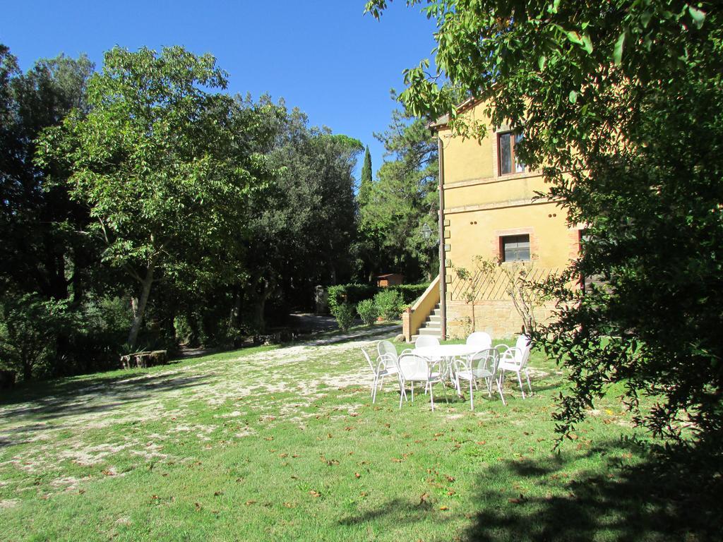 Agriturismo Dea Valfabbrica Bagian luar foto