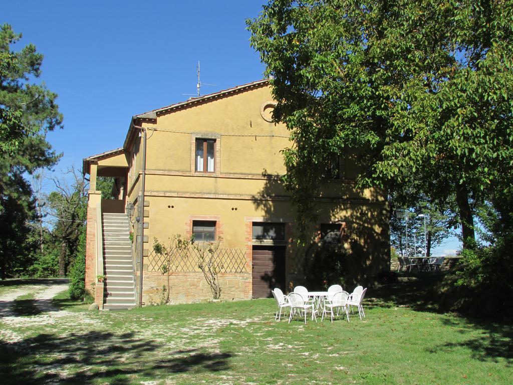 Agriturismo Dea Valfabbrica Bagian luar foto