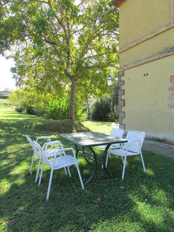 Agriturismo Dea Valfabbrica Bagian luar foto