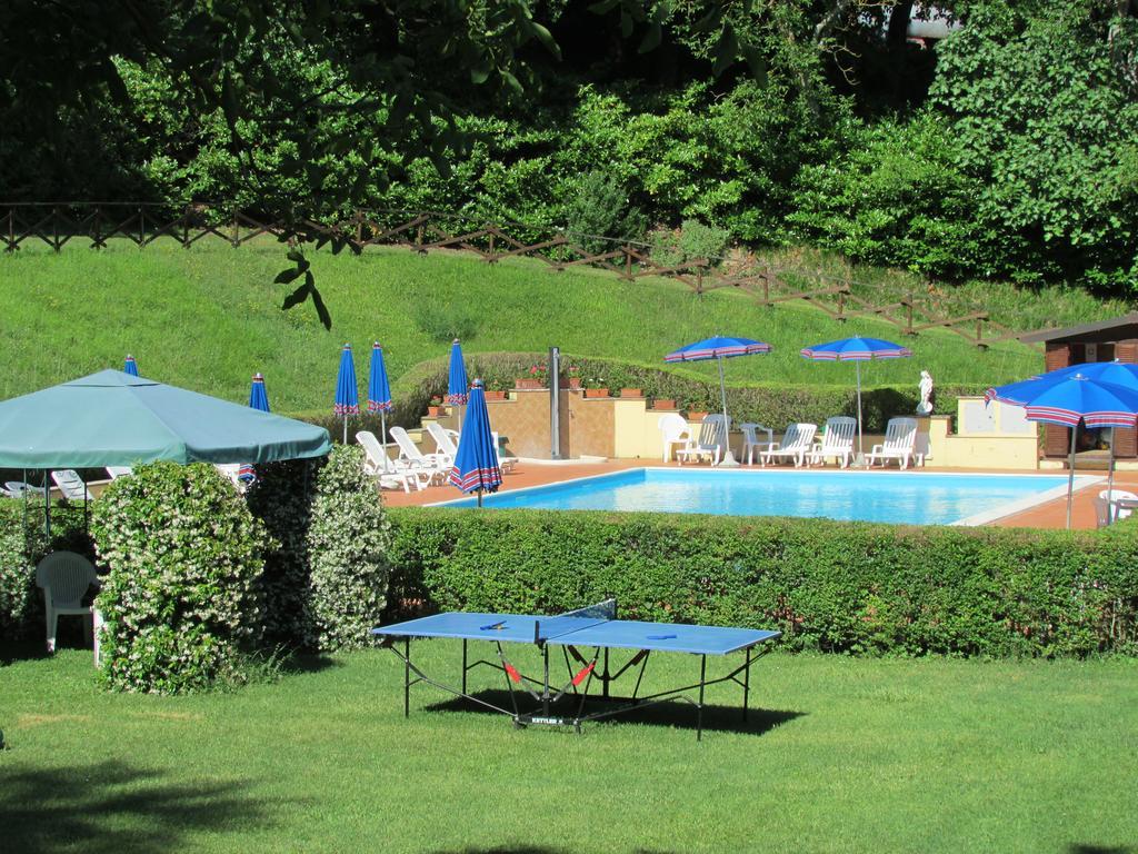 Agriturismo Dea Valfabbrica Bagian luar foto